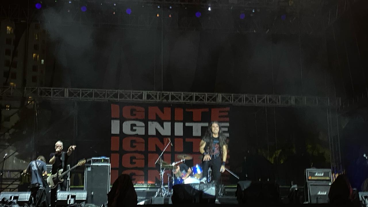 Ignite ( foto : I Wayan Bagiartana)