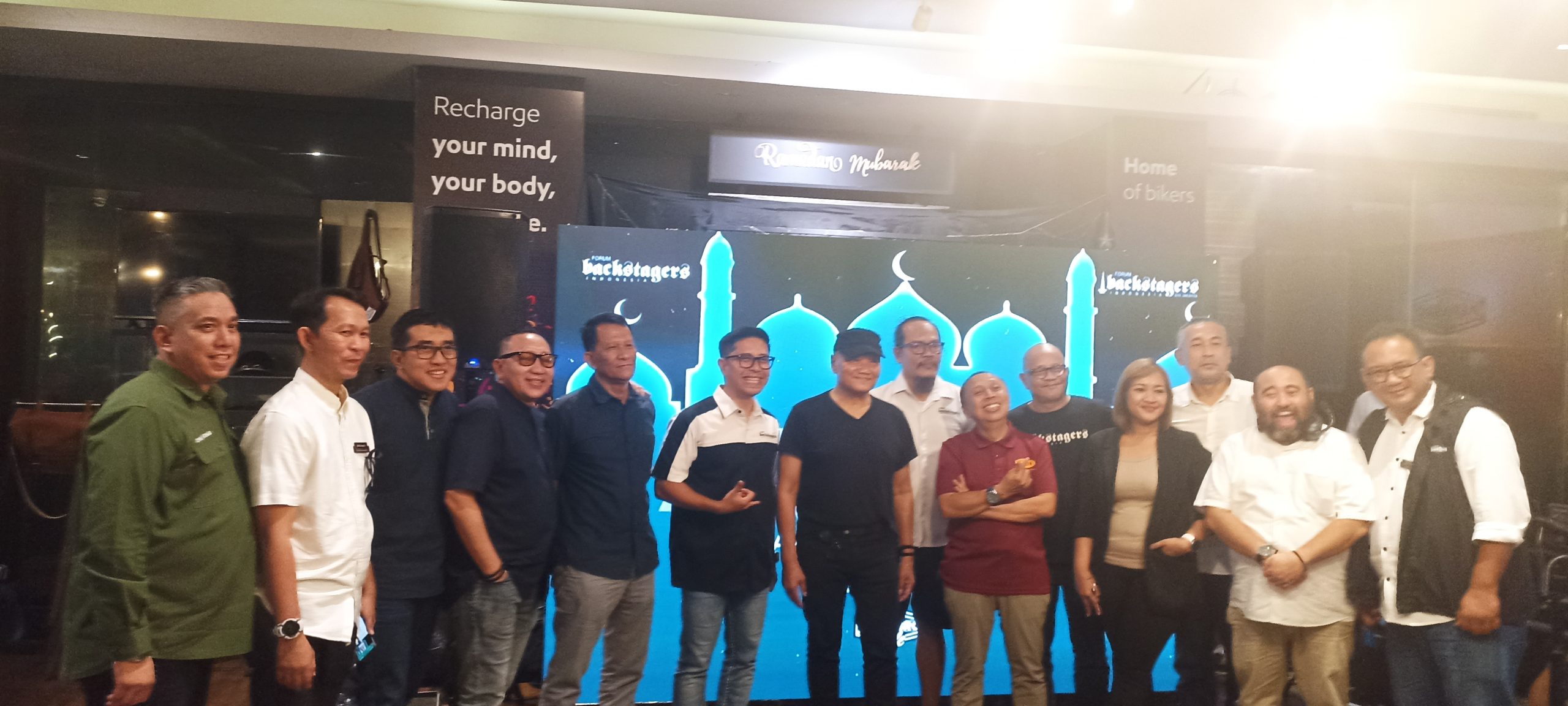 Foto bersama ( foto : QB )