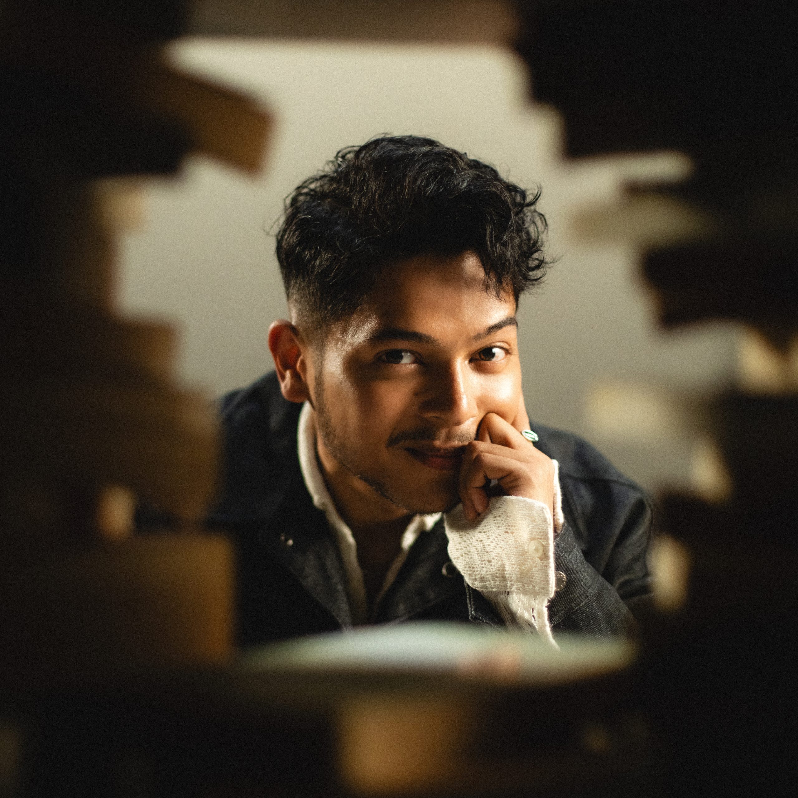 Artwork single "Penikmat Senyummu" - Mark Natama ( foto : istimewa )