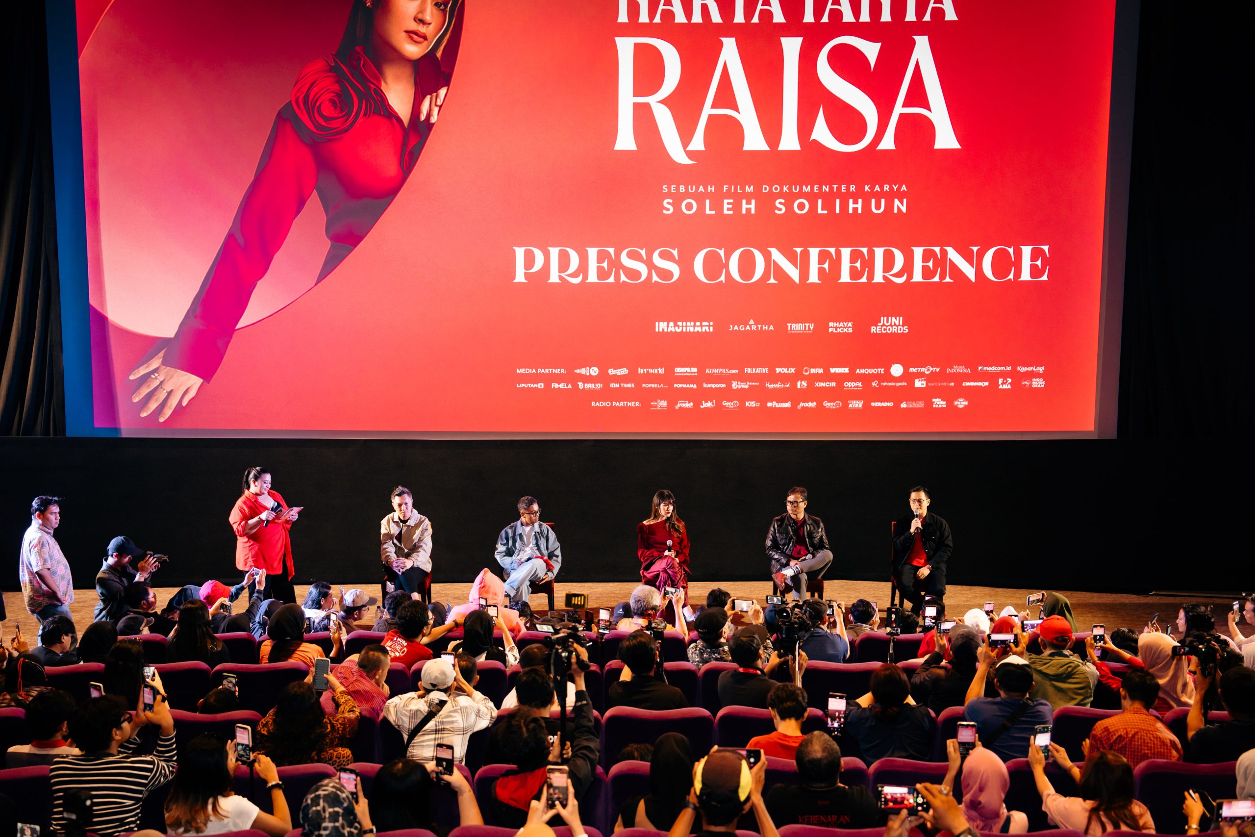 Konferensi pers film 'Harta Tahta Raisa ( foto : Poplicist )