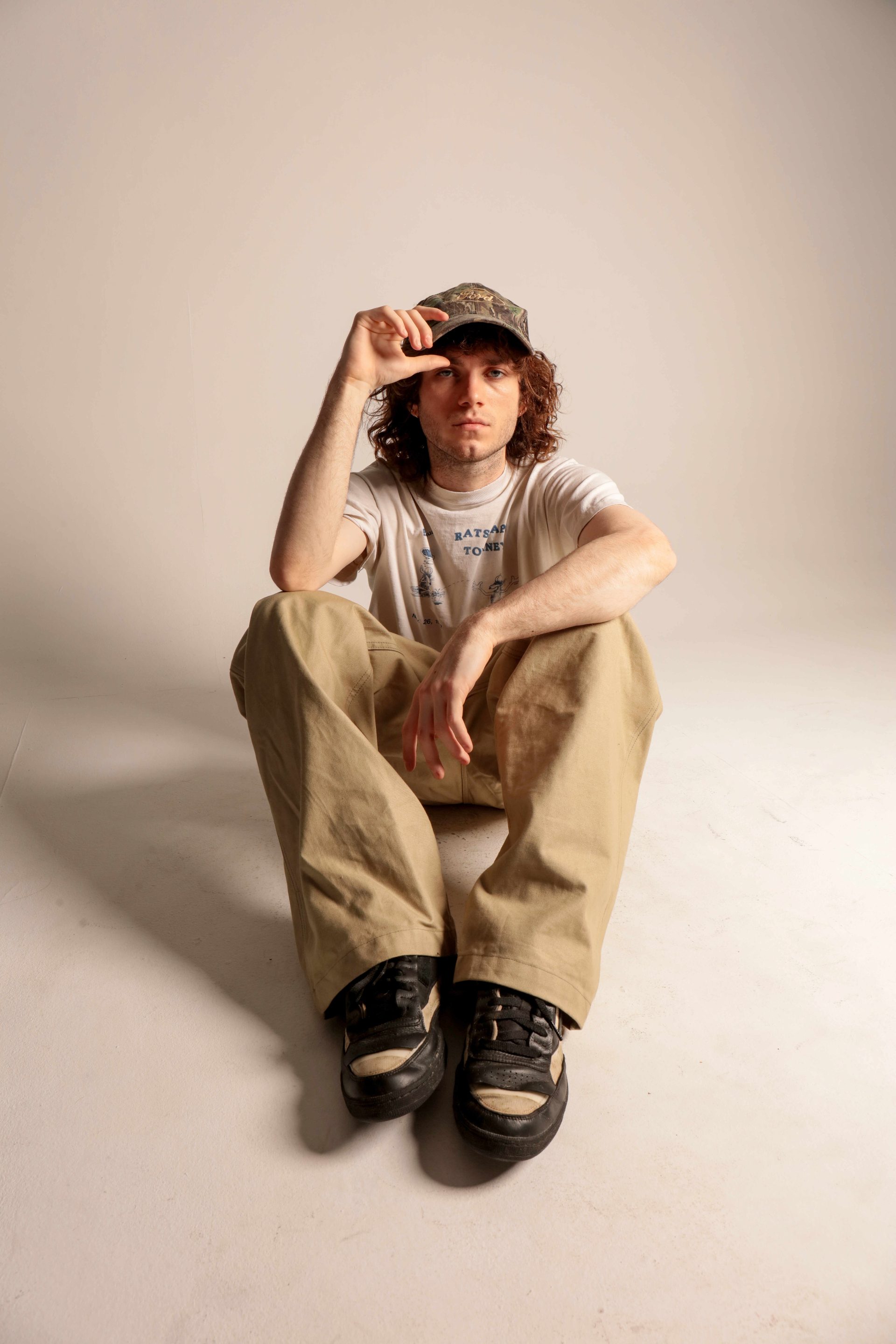 Image default