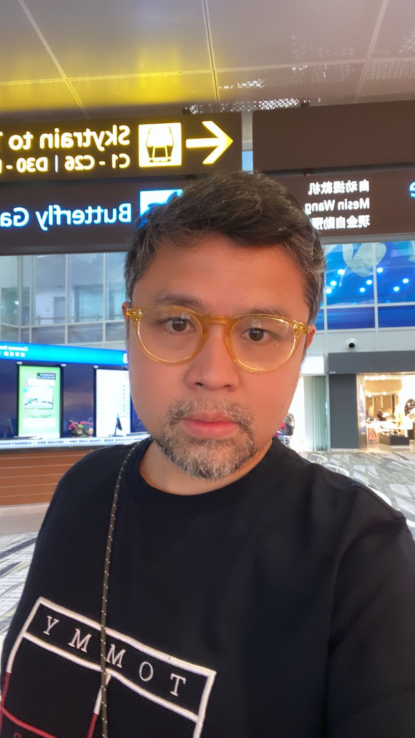 Image default