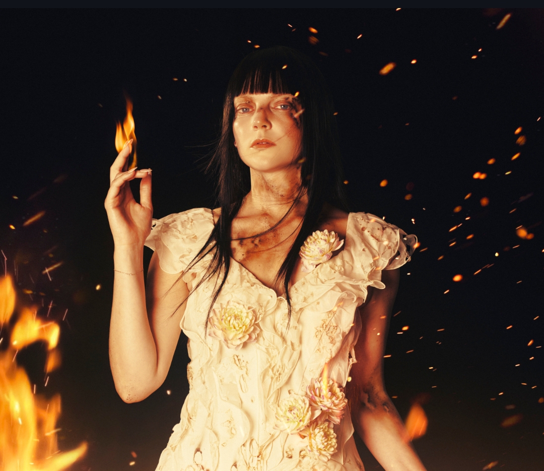 Image default